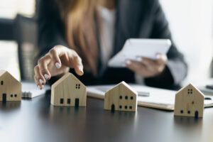 Cómo Depreciar una Propiedad en Colombia: La Guía Estratégica [Fiscal y Contable 2025]